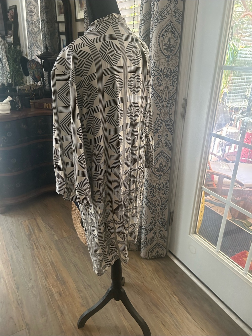 Kimono - Picture 6 of 6